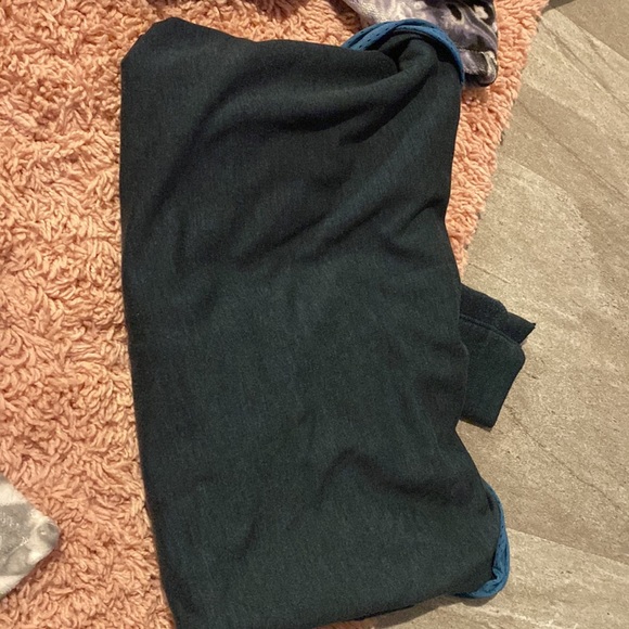 underarmour hoodies - Picture 4 of 4